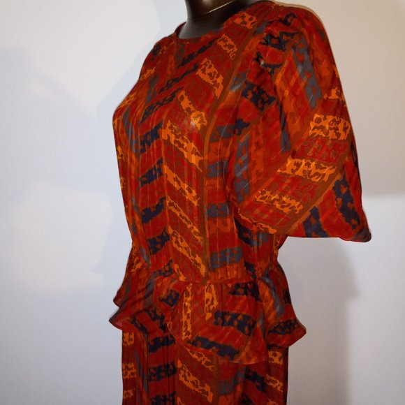 peplum, crew-neck, rust crepe printed dress, vintage from late 1970s-early 1980s - Picture 11 of 15